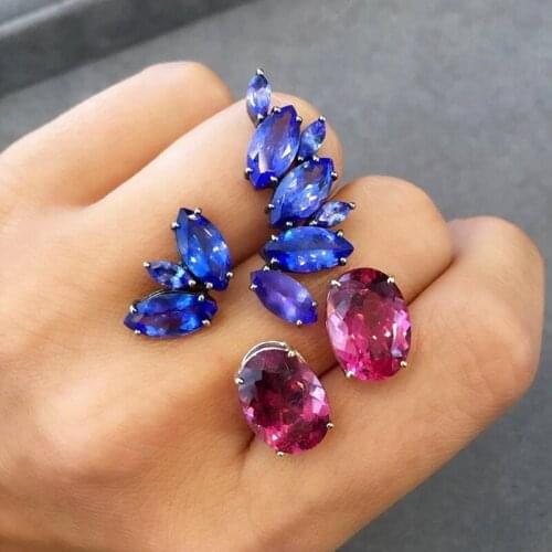 4 Pcs/Set Punk Female Earrings Round Irregular Geometric Crystal Stud Earrings Set Women Personality Jewelry Accessories