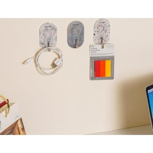 Plastic Wall Hanging Key Hook Free Perforation Sticky Hook Kitchen Spatula Cleaning Brush Hook Home Decorative Traceless Hooks