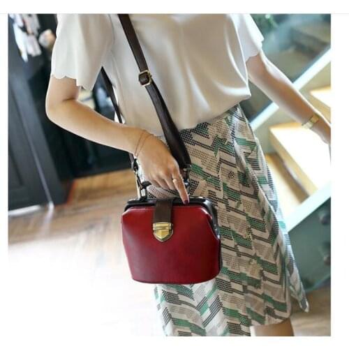New Small Retro Doctor Box Bag Brand 2021 Summer PU Leather Womens Messenger Bags Women Hot Sale Handbag