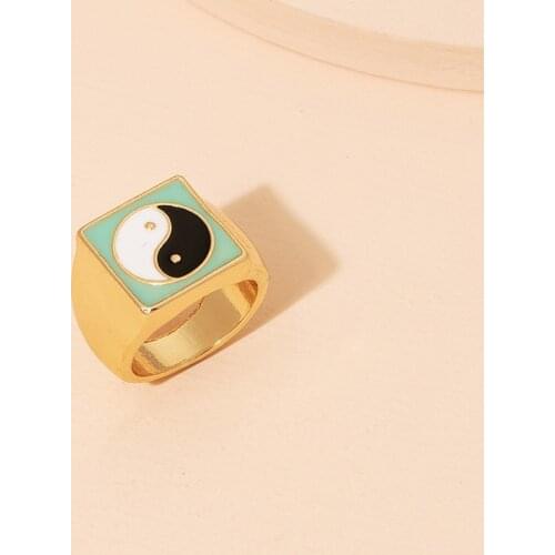 European American Ins Square Rings for Men Tai Chi Gossip Yin Yang Ring Design Street Shooting Vintage Ring for Women