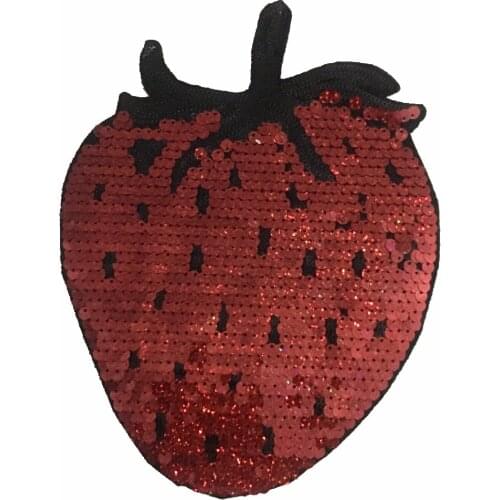 2PCs/lot Red Strawberry Sequine Sew Iron-on Patch for clothing DIY Sewing Crafts Patch Fruit Sequins Applique Sticker
