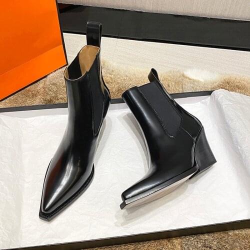 XGRAVITY New Autumn Winter Shoes Fashion Casual Pointed Toe Wedge Boots Fashion Patent Leather Ankle Boots Female Party Shoes