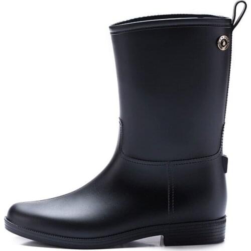 Winter Fashion Women Rain Boots Simple Non-slip Water Shoes PVC Wear-resistant Waterproof Rubber Shoes Casual Middle Rainboots