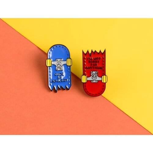 Youth fashion skateboard enamel pin Custom Red and Blue Broken skateboard badge brooch Lapel pin Clothes backpack jewelry gift