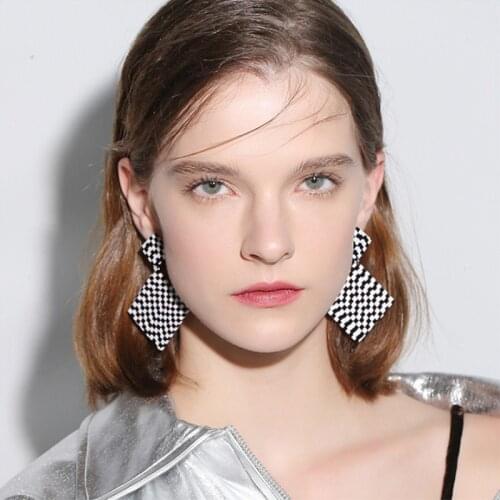 Korean Fashion Jewelry Geometric Round Square Drop Dangle Earring Vintage Black White Simple Mosaic Grid Earring for Women