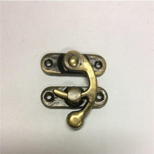 Sewing Bag Clasp for Closure Box Chest Suitcase Bag Case,Box Suitcase Toggle Latch Buckles,Bronze Tone 4.2cm x3.7cm,30Sets