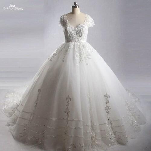 LZ237 Real Beading Appliques Flowers Wedding Dress Lace Backless Princess Ball Gown Bridal Dress 2018 Vestido de Noiva