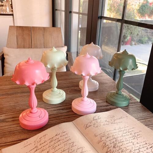 USB Retro Lotus Leaf Night Light Student Dormitory Desktop Small Table Lamp Girl Heart Decoration Ornaments Cute Desk Light