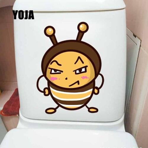 YOJA 17X23CM Funny Wall Sticker Toilet Decal Home Decor Character Image Of Bee Cartoon Characters T5-0870