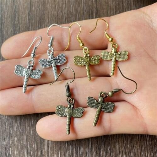 Colorful and cute mini dragonfly earrings and small pendants, charming and fashionable ladies' jewelry supplies