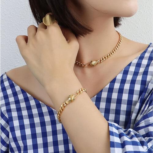 2021 Latest Hot Sale Good Price Stainless Steel Jewelry Couple Bracelet Zircon Bracelet Snake Head Green Eye Design Necklace