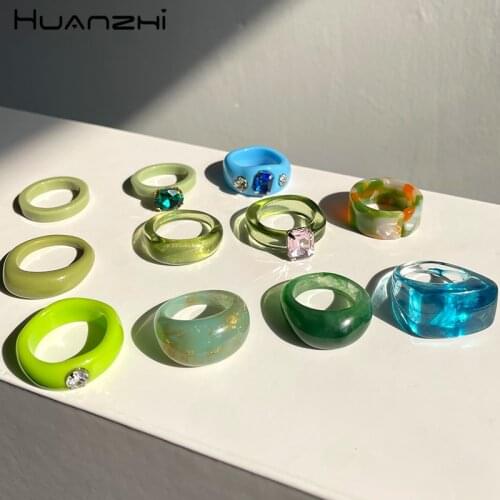 HUANZHI 2021 New Green Blue Transparent Resin Acrylic Geometry Square Round Rhinestone Rings for Women Girls Jewelry Gifts
