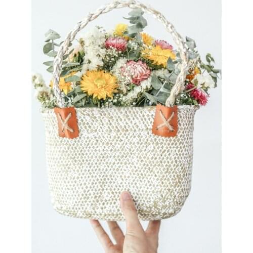 Country Style Handmade Bamboo Basket Real Preserved Dried Flower Bouquet Rose Daisy Eucalyptus Floral Arrangement Home Art Decor