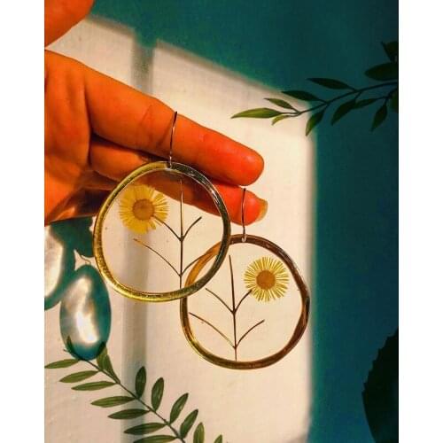 Real flower statement earrings,Nature lover vegan gift,Valentines day gift,Unique nature jewelry,Gift for her,sunflower jewelry