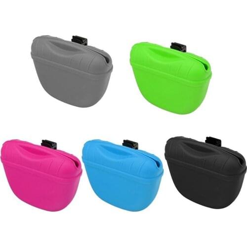 Dog Treat Waist Pouch Silicone Dog Training Feeding Bag Reward Snack Waist Food Pocket with Magnetic Closure and Belt Clip