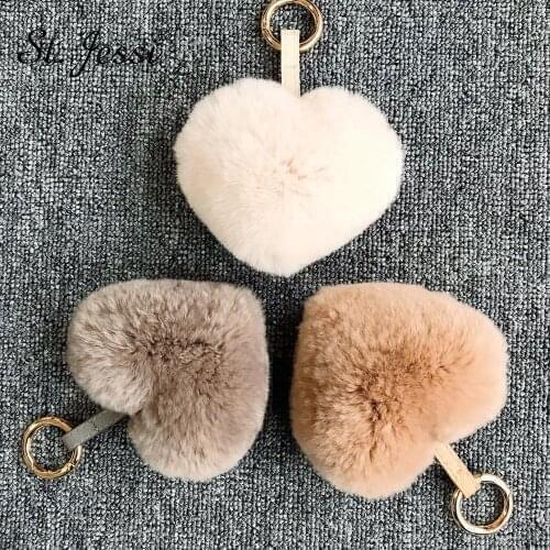 10cm Cute Fluffy Heart Real Natural Rex Rabbit Fur Keychain Womens Pom Poms Girls Bag Pendant Car Key Ring Jewelry Accessories