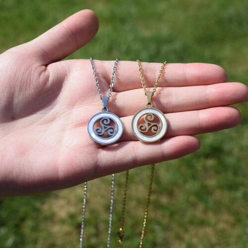 Trendy Teen Wolf Shell Necklace Women Stainless Steel Gold Silver Color Necklaces & Pendants Charm Jewelry