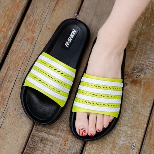 Original Classic Slip On Garden Clog Shoes Men Quick Drying Summer Beach Slipper Breathable Outdoor Sandals Platform Women shoes