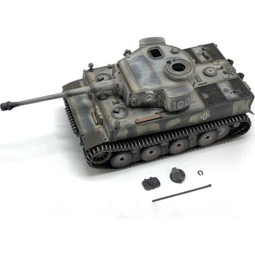 1/72 World War II German Army 502 Armored Battalion 100 Tiger Tank Model Snow Painting Fine Military Weapon Collection Toys