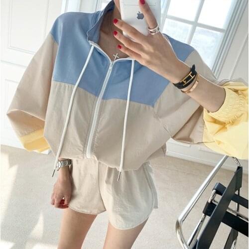 Spring/Summer 2021 Fashion Stand Collar Contrasting Color Zipper Long Sleeve Jacket and Casual Shorts 2-Piece Set Streetwear