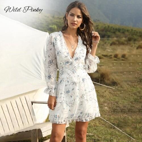 WildPinky 2020 Summer Women Ruffles Chiffon Dress Boho V-neck Mini Beach Dress Long Lartern Sleeve Ladies Party Dresses Vestidos