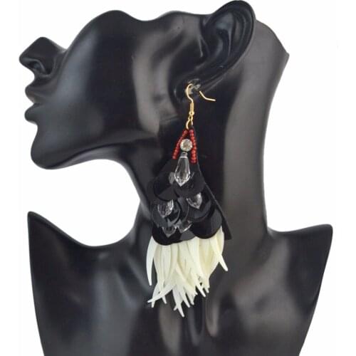 Idealway Boho Handmade Flower Black Sequins Drop Beaded Statement Big Drop Earrings for Women Hollaween Party Birthday Gift