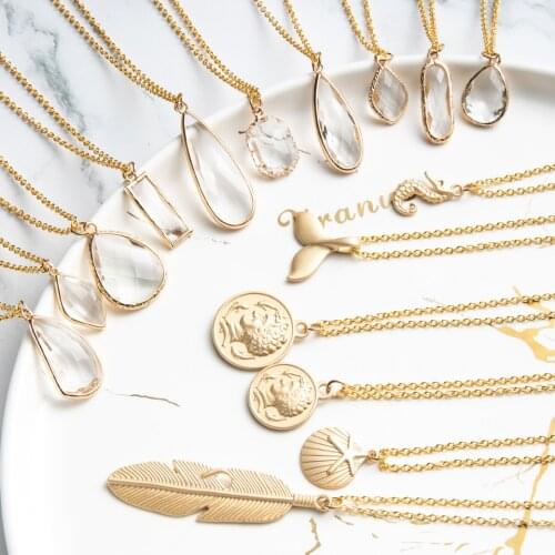 2019 New Fashion Romantic Cute Golden Leaf Shape Pendant Link Chain Necklaces For Female Neck Ornaments Wedding Accessory Gifts