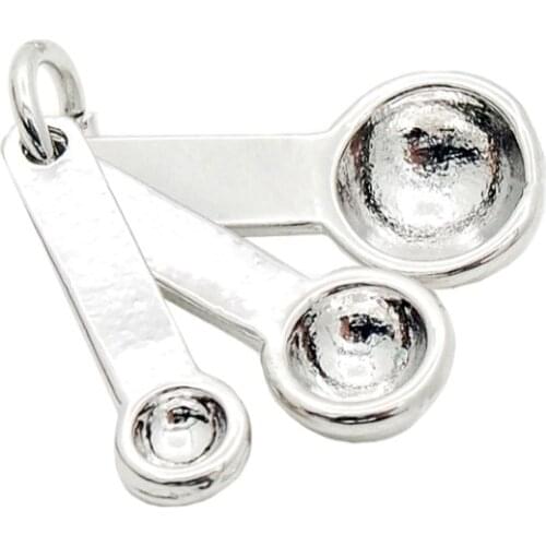 Odoria 1:12 Miniature Measuring Spoons Set of 3 with Ring Holder Dollhouse Kitchen Accessories