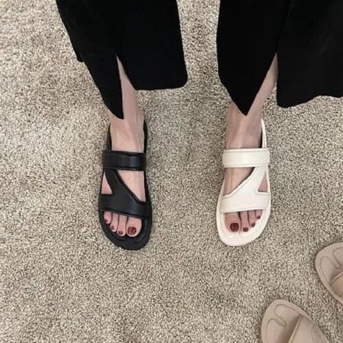 2021 Women Summer Fashion Casual Slippers Female Comfortable Solid New Slides Ladies Outside Open Toe Leisure Platform Flat
