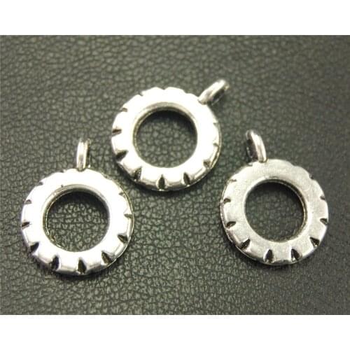 50pcs Silver Color Hollow Out Round Jewellery Pendant For Bracelet Necklace 15x12mm A1905