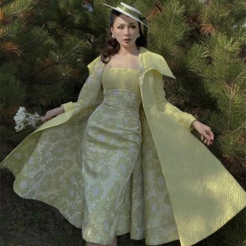 Le palais vintage Women's Raincoats