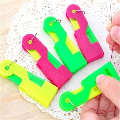 2pcs Use Tool Automatic Needle Threader Stitch Insertion Tool Elderly Guide Needle Easy Device Automatics Thread Sewing Supply