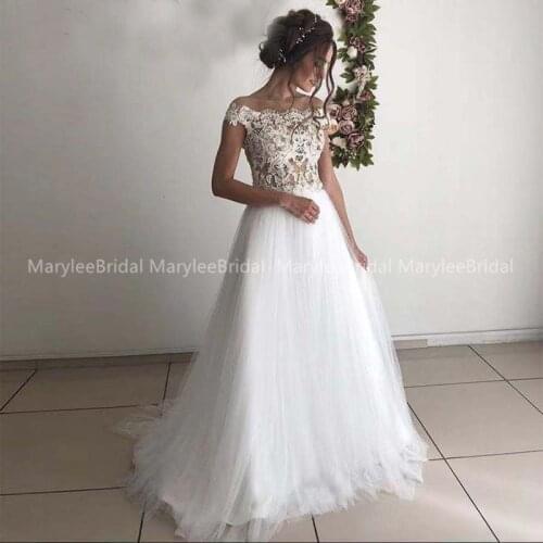 Off The Shoulder Bohemian Wedding Dress Illusion Bodice Appliques Tulle Skirt Long Boho Bridal Dresses For Women Beach Wedding