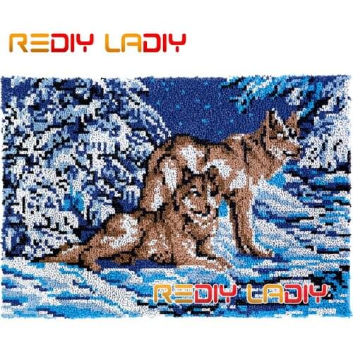 Latch Hook Rug Kits Snow Wolves Plush Wall Hangings DIY Carpet Rug Chunky Yarn Arts Cushion Crocheted Floor Mat Hobby & Crafts