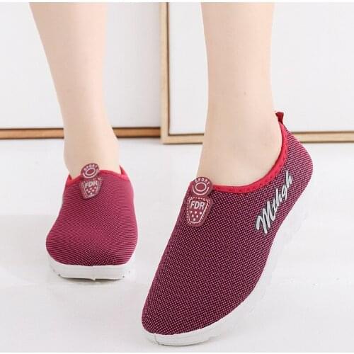 Autumn new old Beijing cloth shoes womens flat bottom breathable womens shoes