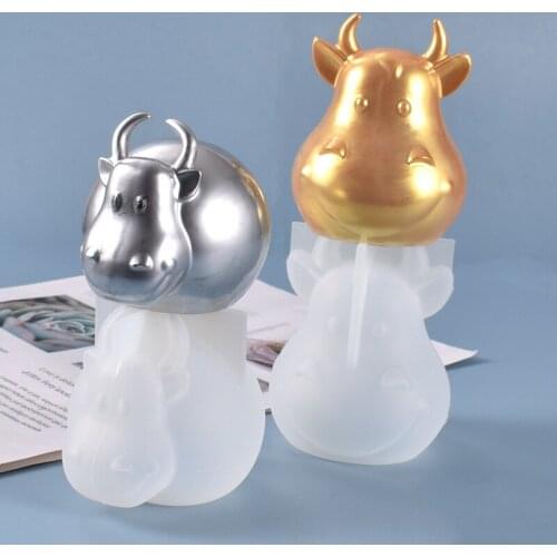 Cute 3D Head of Bull Mascot Epoxy Mold Handmade Ornaments DIY Gift Jewelry Making Tools Resin Mold Home Decoration Silicone Mold