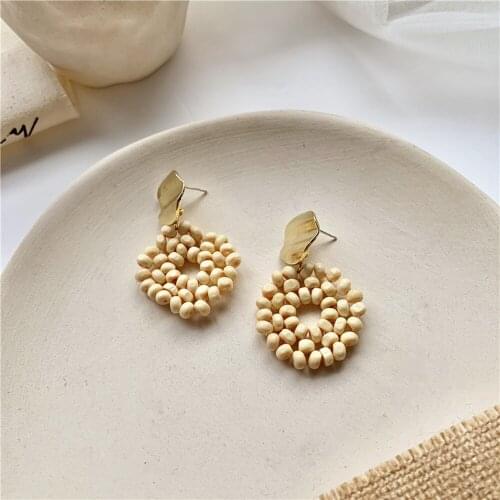 Bohemia Holiday Wind Restoring Ancient Ways Is Handmade Beaded Earrings Female South Korean Irregular Metal Women Stud Earrings