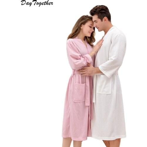 New Summer Mens Kimono Robe Comfortable Waffle Three Sleeve Couples Bathrobe Women Home Wear