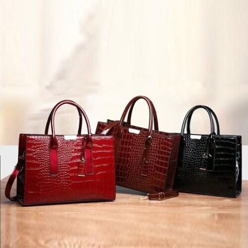 Fashion solid color crocodile square hard lacquer tote bags women handbags luxury modern handbag