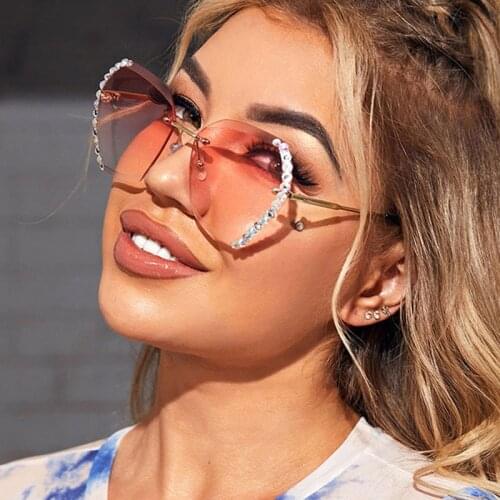 2021 New Oversized Rimless Sunglasses Women Luxury Brand Design Sexy Diamond Sun Glasses UV400 Eyewear occhiali da sole donna