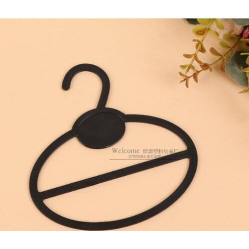 20 pcs Factory direct sales oval 13.5CM plastic scarf frame plastic scarf hook plastic scarf hook