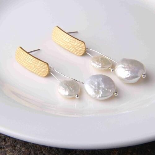 Long Earrings With Natural Pearl Geometrical Eardrop Minimalist Baroque Pearl Earrings for Women White Pearl Earring Jewelry