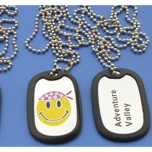 Manufacturers customize metal dog tags with silicone frame hot sale printed zinc alloy dog tags