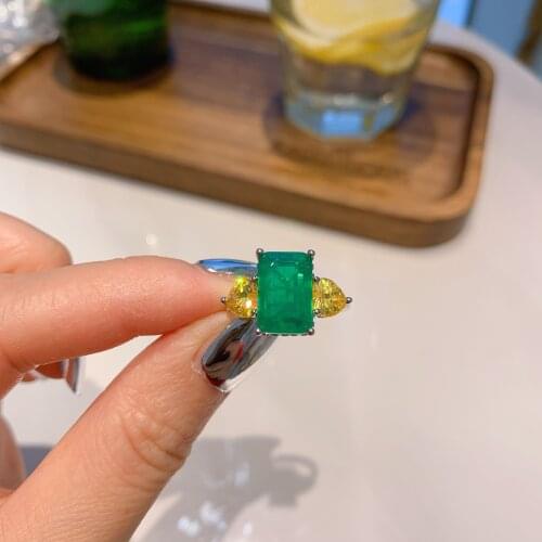 QTT New Arrival Luxury Gold Finger Ring Emerald Paraiba Gemstone Birthstone Wedding Engagement Ring Fine Jewelry