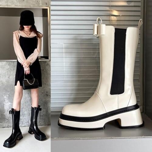 2021 spring and winter fashion and comfortable Martin boots with bow square heel square toe high heel ladies boots with 6CM