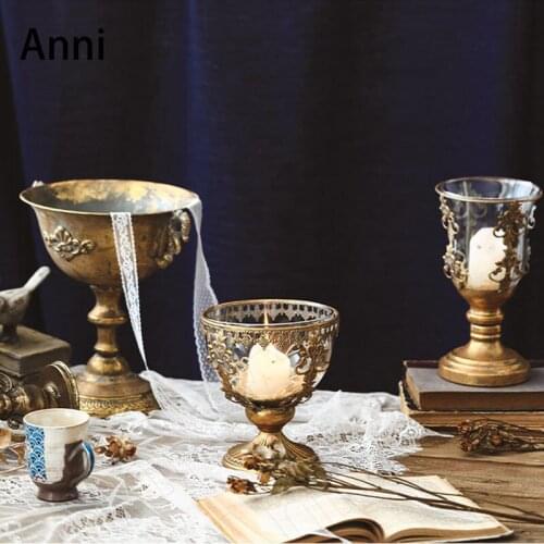 Creative Metal Carved Glass Candelabra French Vintage Dinner Table Romantic Candle Holder Wedding Decoration Table Centerpieces