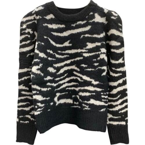 VSUE Women Loose Crew Neck Pullover Zebra Sweater Cropped Chic White Black M0326