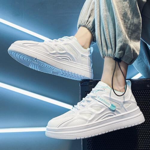 Mens Shoes Summer Breathable 2021 New All-Match Casual Board Shoes Mens Trend Student Mesh Sports White Shoes