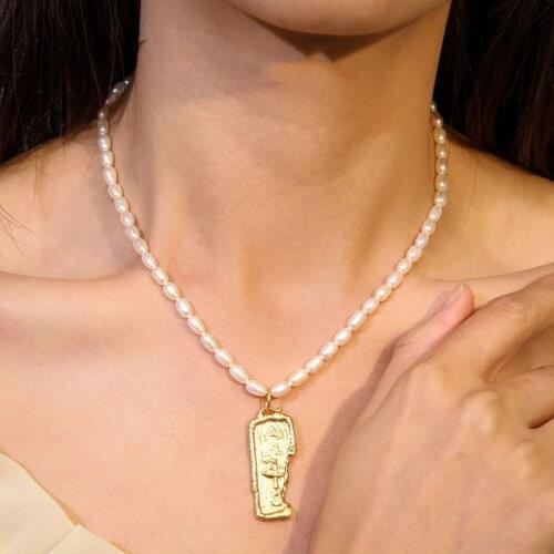 Brass With 18K Real Pearl Egypt Coins Necklace Designer T Show Runway Gown Rare Japan Korean Boho Sweety Trendy Hip Hop Top