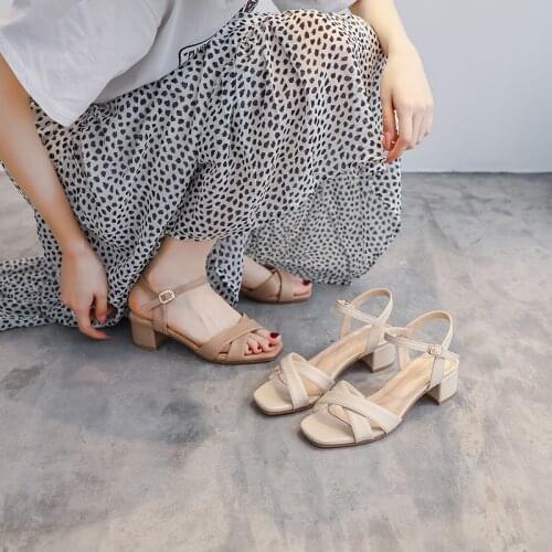 Gladiator cross band sandals women casual shoes ankle buckle square toe sandal concise roman chunky med high heels sandalias2020